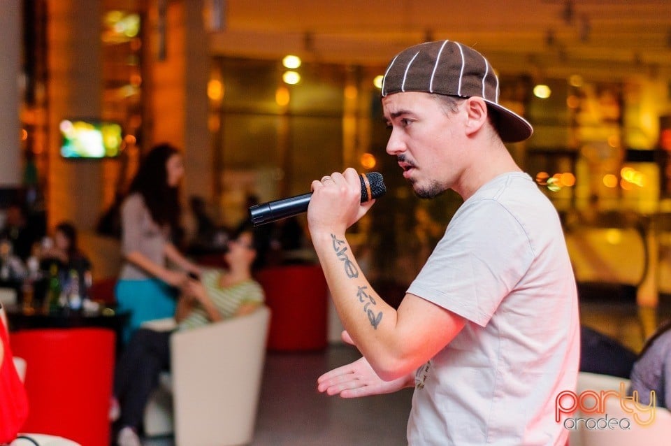 Karaoke Night, 