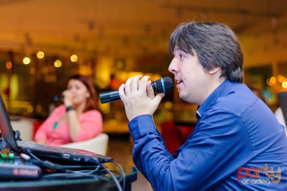Karaoke Night, 