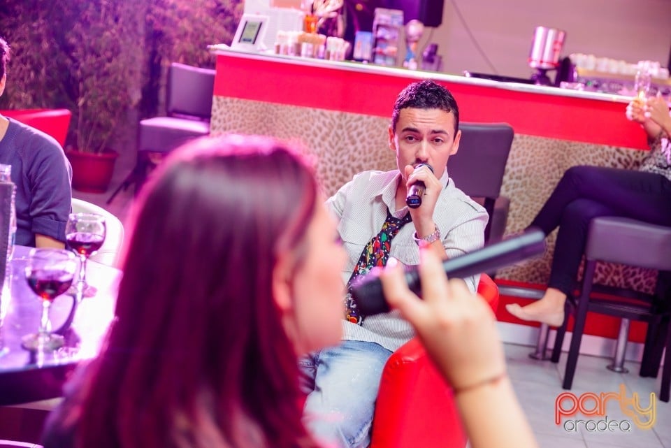 Karaoke Night, 