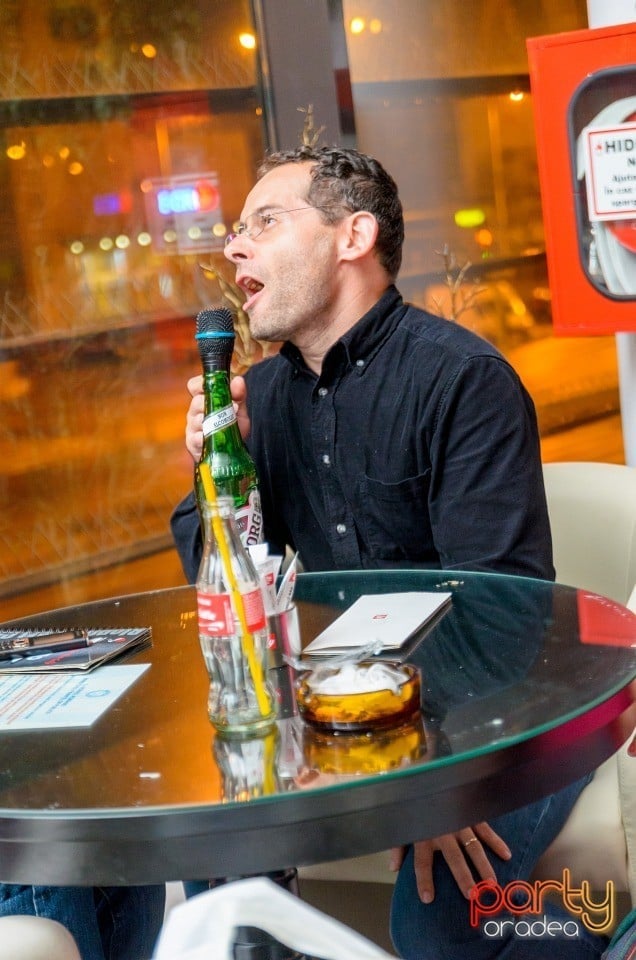 Karaoke Night, 