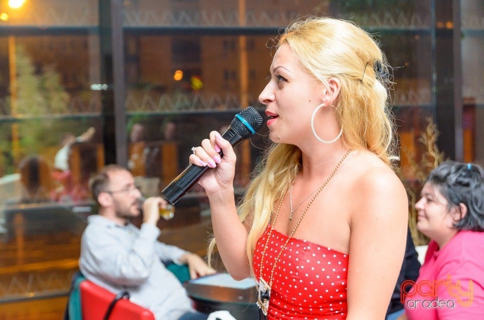 Karaoke Night, 