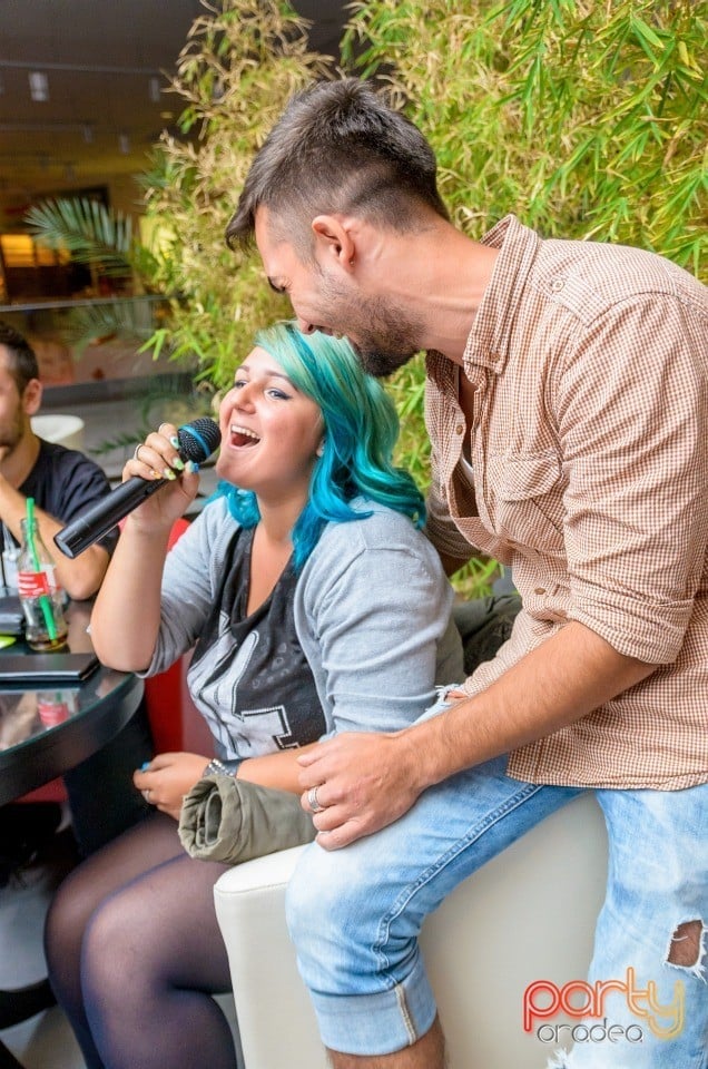 Karaoke Night, 