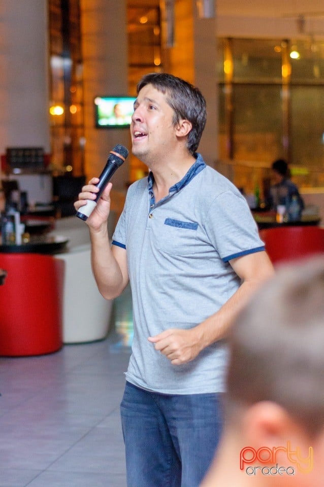 Karaoke Night, 