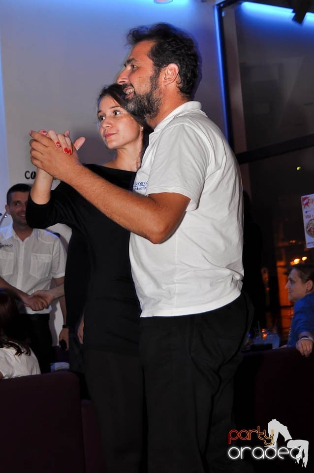 Karaoke Party în Blondy's Art Café, 