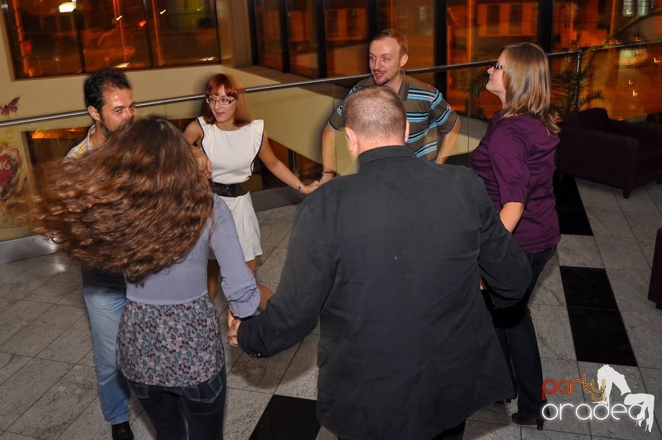 Karaoke Party în Blondy's Art Café, 