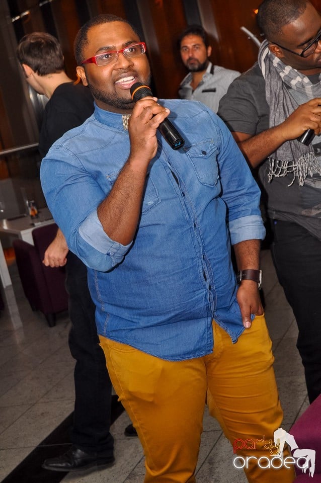 Karaoke Party în Blondy's Art Café, 