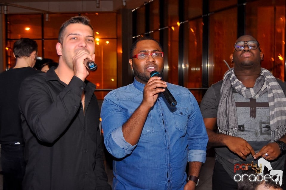 Karaoke Party în Blondy's Art Café, 