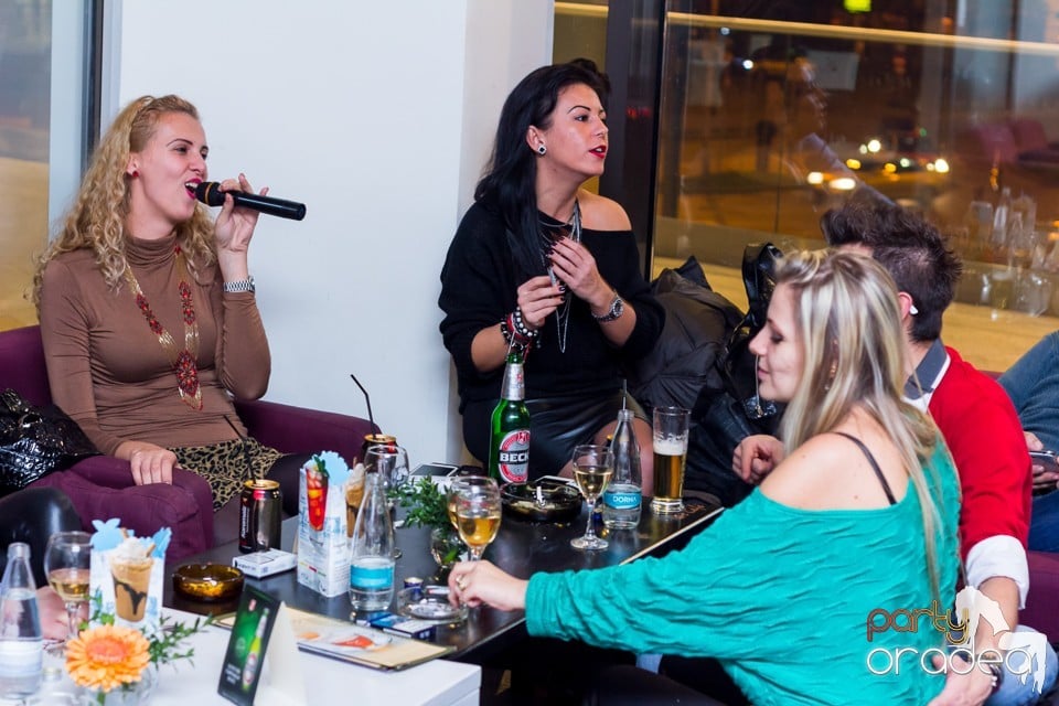 Karaoke Party în Blondy's Art Cafe, 