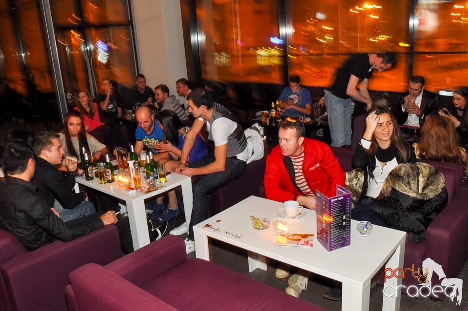 Karaoke Party în Blondy's, 