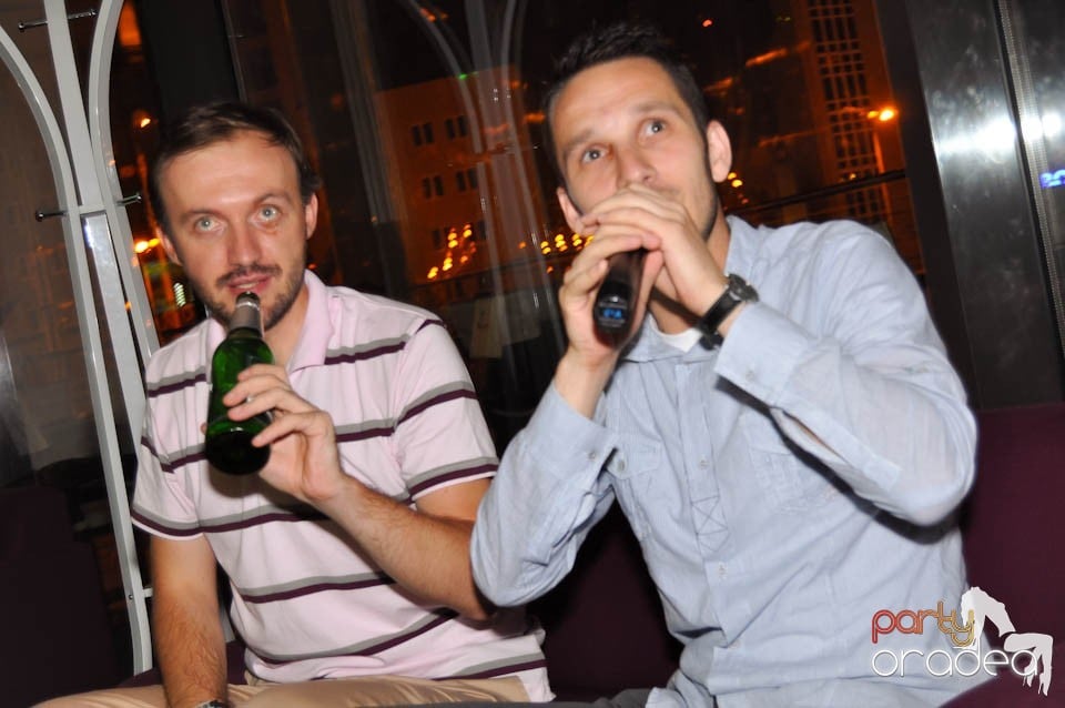 Karaoke Party în Blondy's, 