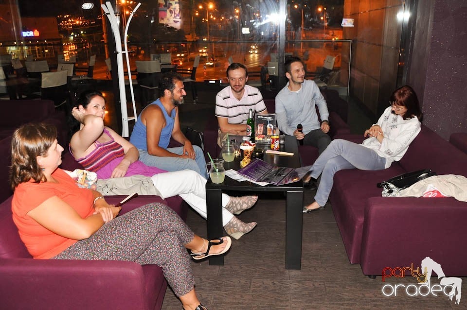 Karaoke Party în Blondy's, 