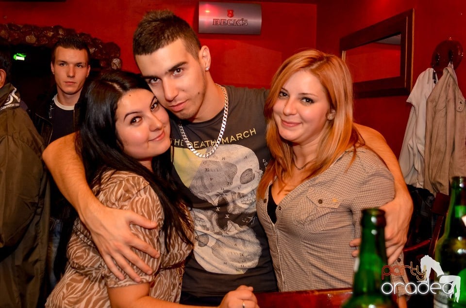 Keep on Dancing @ Club Downtown,