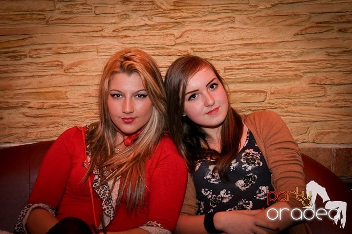 Keep On Dancing in Downtown, 