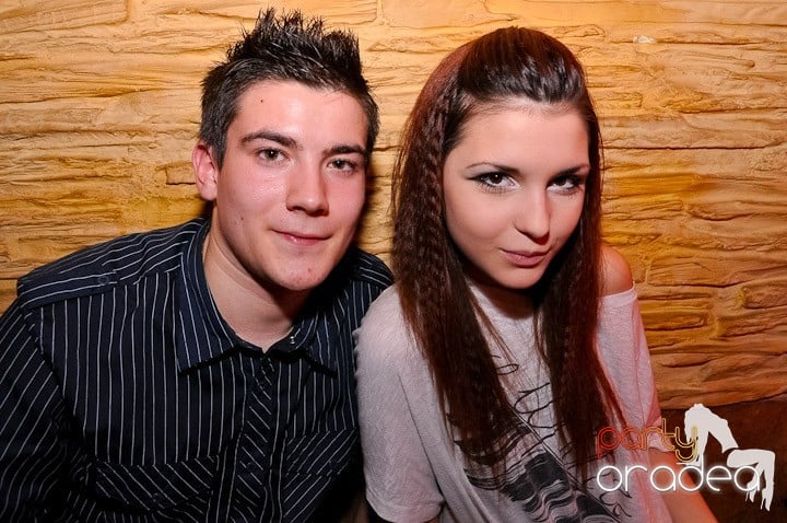 Keep On Dancing in Downtown, 