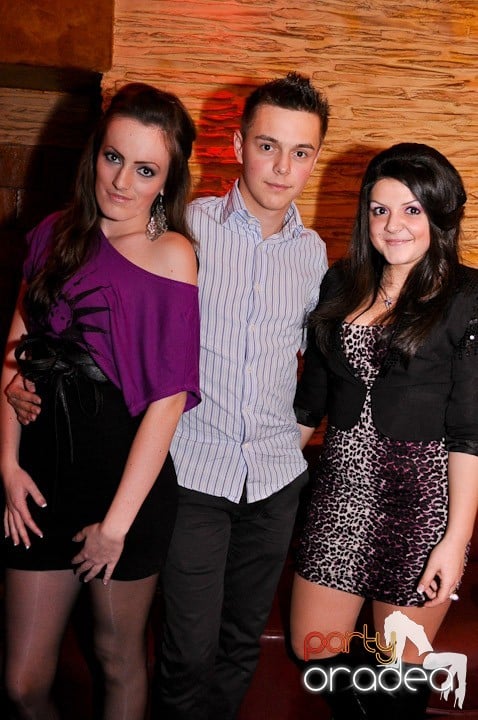 Keep On Dancing in Downtown, 