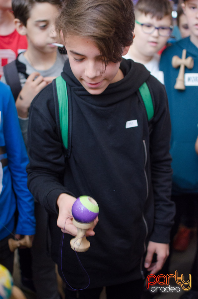 Kendama Contest @ Lotus Center, Lotus Center