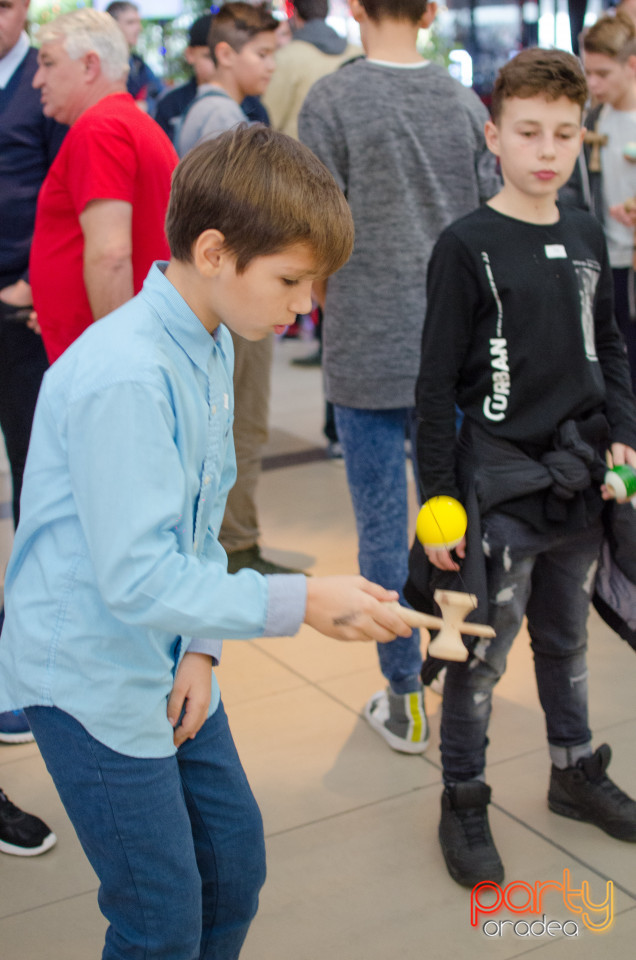 Kendama Contest @ Lotus Center, Lotus Center