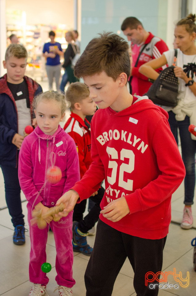 Kendama Contest @ Lotus Center, Lotus Center