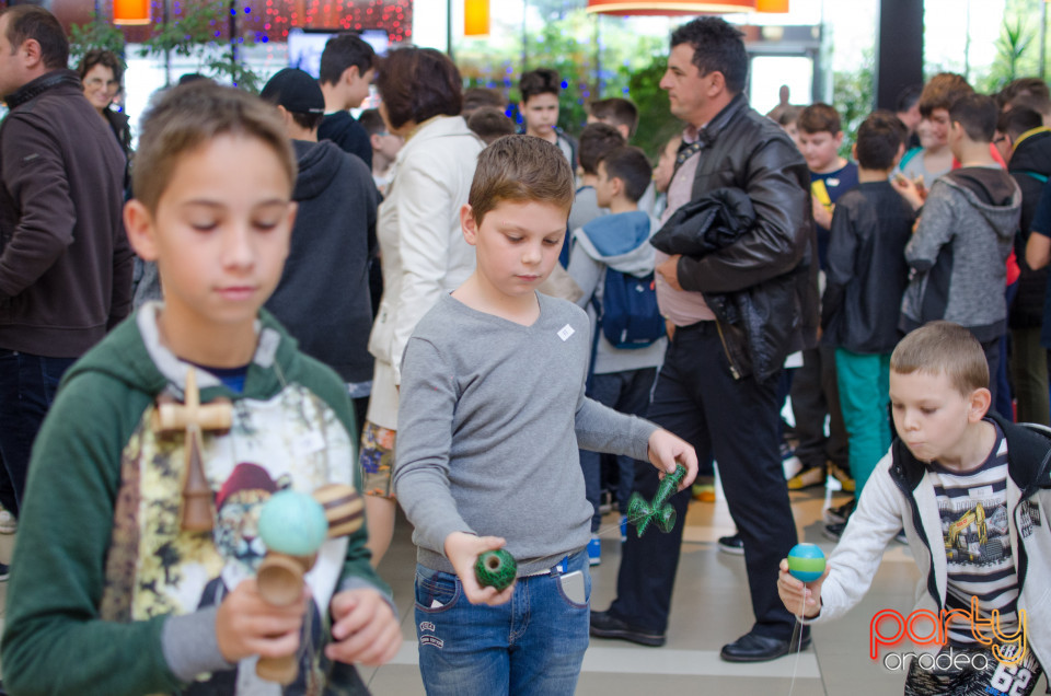 Kendama Contest @ Lotus Center, Lotus Center