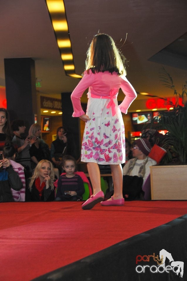 Kids Fashion Show, Lotus Center