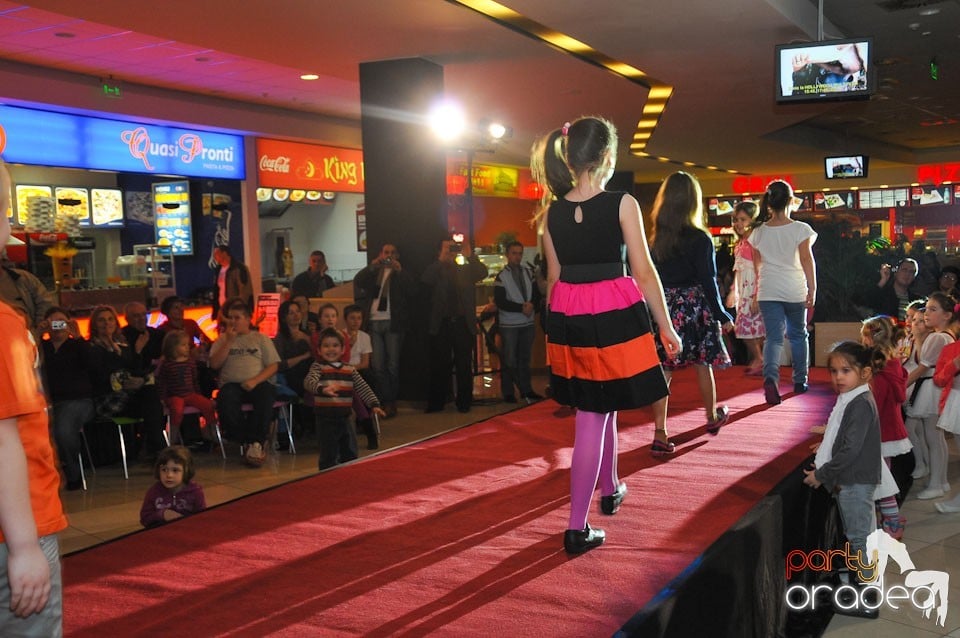 Kids Fashion Show, Lotus Center