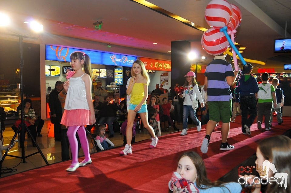 Kids Fashion Show, Lotus Center