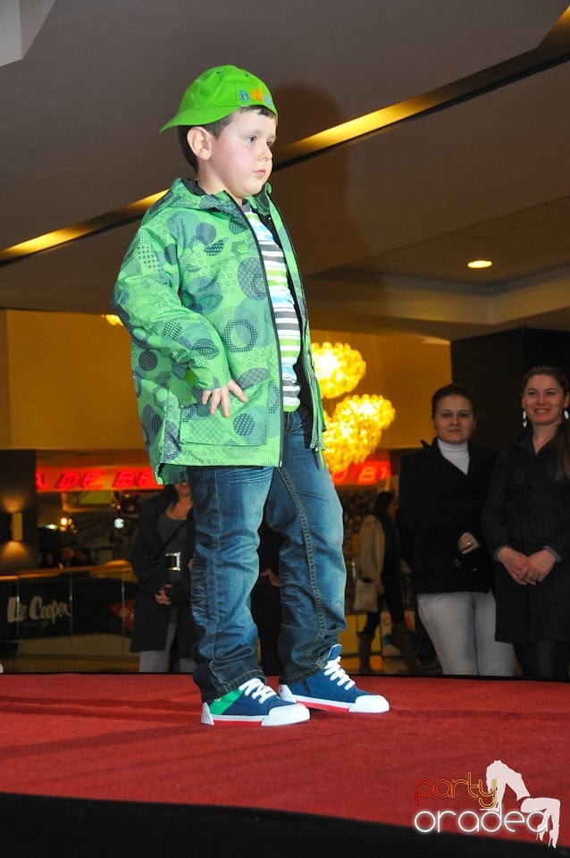 Kids Fashion Show, Lotus Center