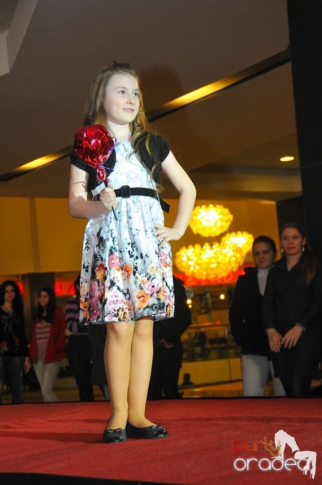 Kids Fashion Show, Lotus Center