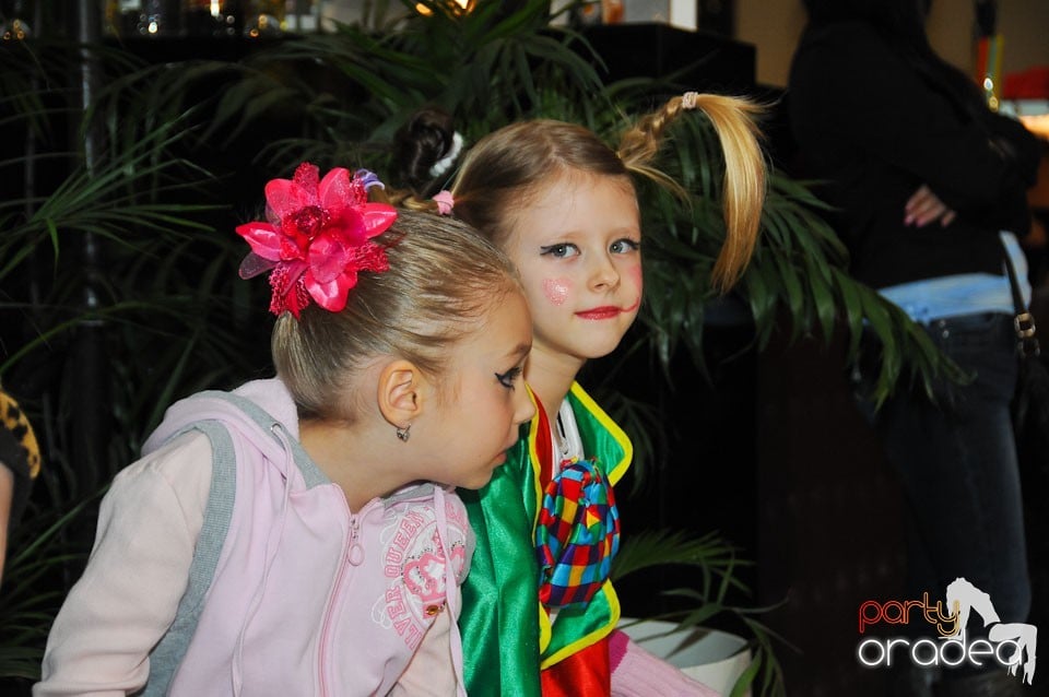 Kids Fashion Show, Lotus Center