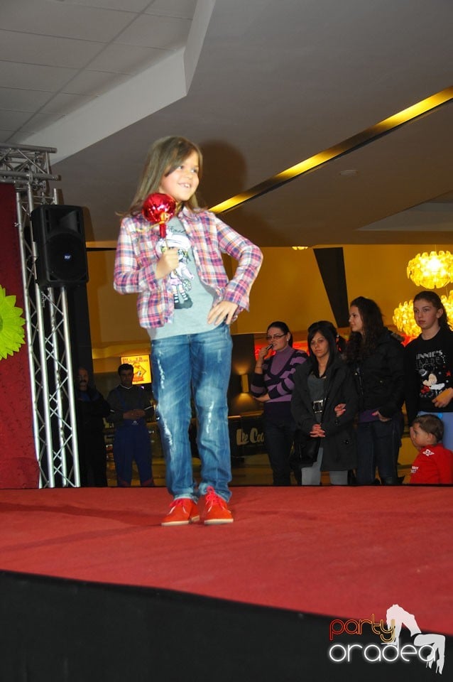 Kids Fashion Show, Lotus Center