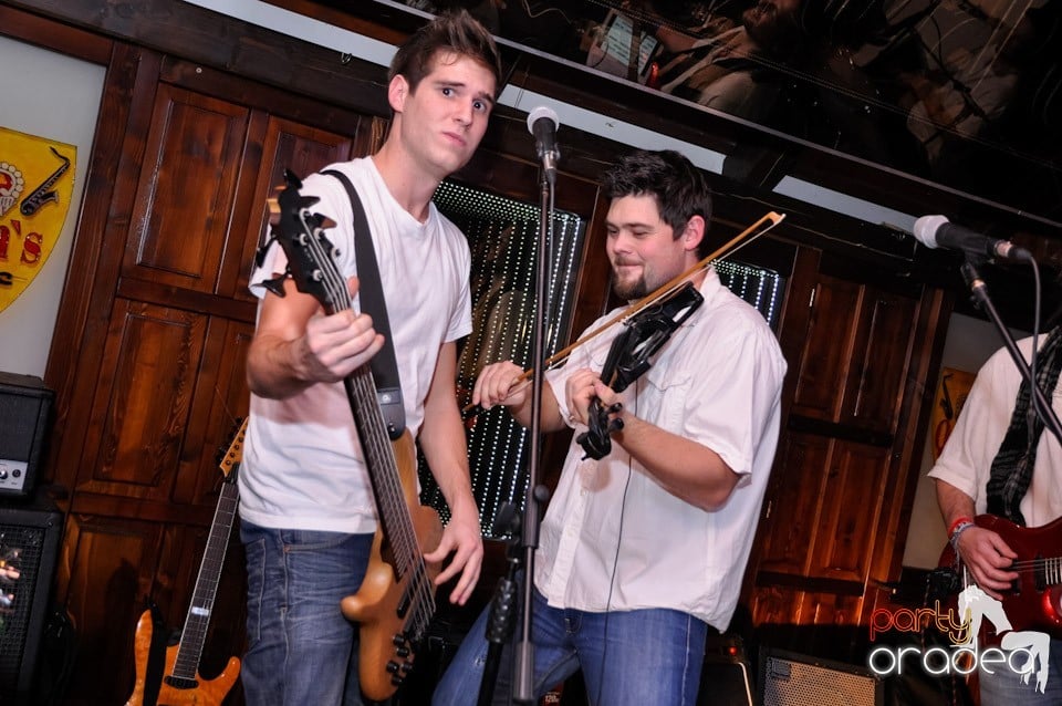 Kiss Barna şi Villon Trio în Queen's, Queen's Music Pub