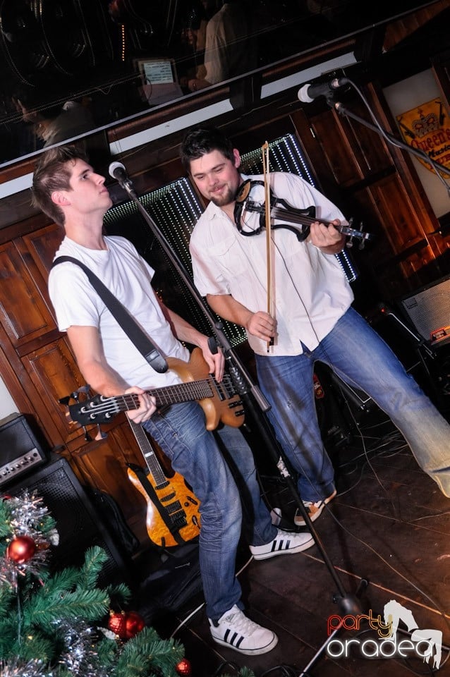 Kiss Barna şi Villon Trio în Queen's, Queen's Music Pub