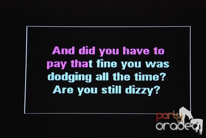 La adâncime în club Yellow, 