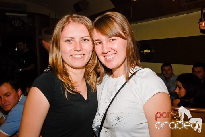 La adâncime în club Yellow, 