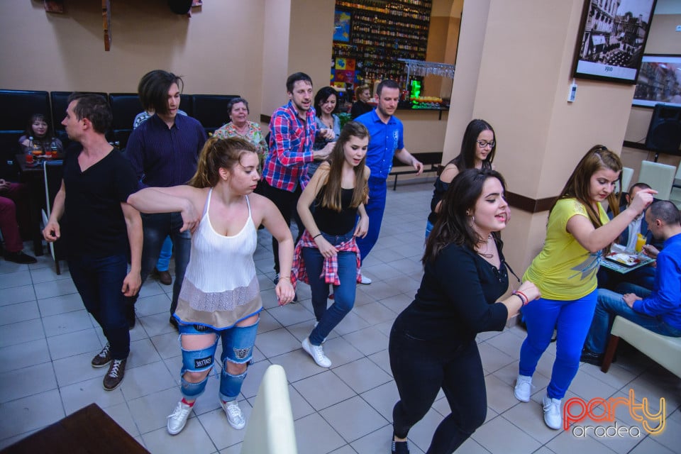 Latin Party, 