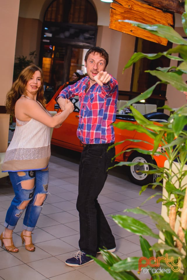Latin Party, 