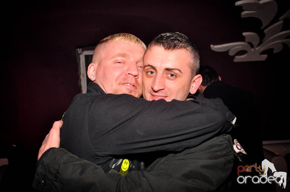 Ladies Jeans Night în Atti's, 