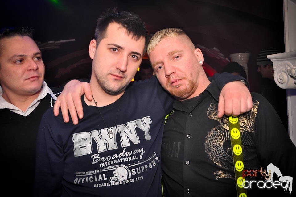 Ladies Jeans Night în Atti's, 