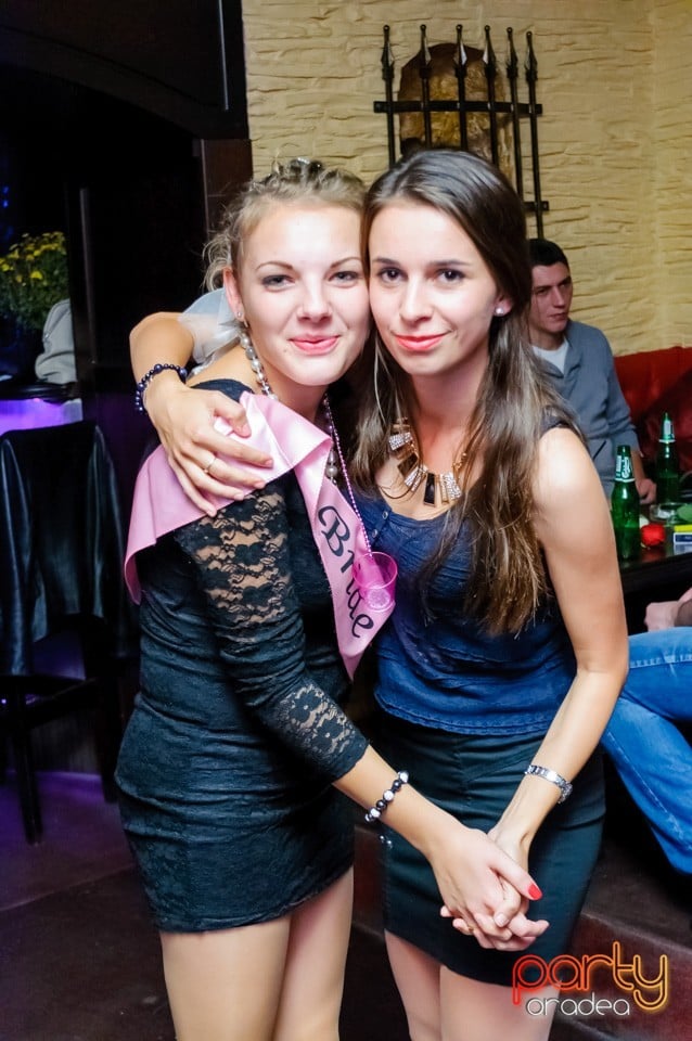 Ladies Night Out, Downtown Paparazzi