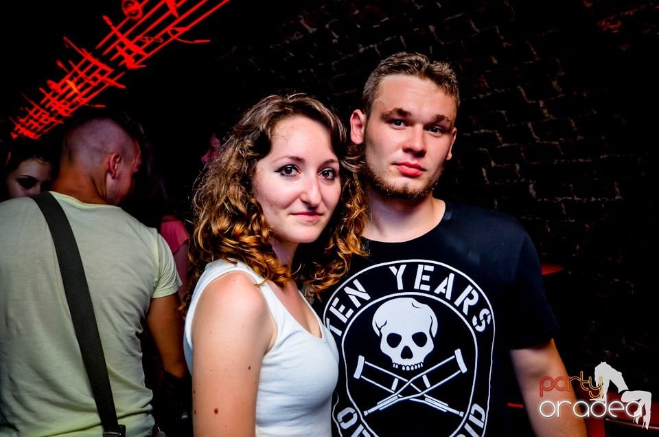 Lakodalmas-mulatos party, 