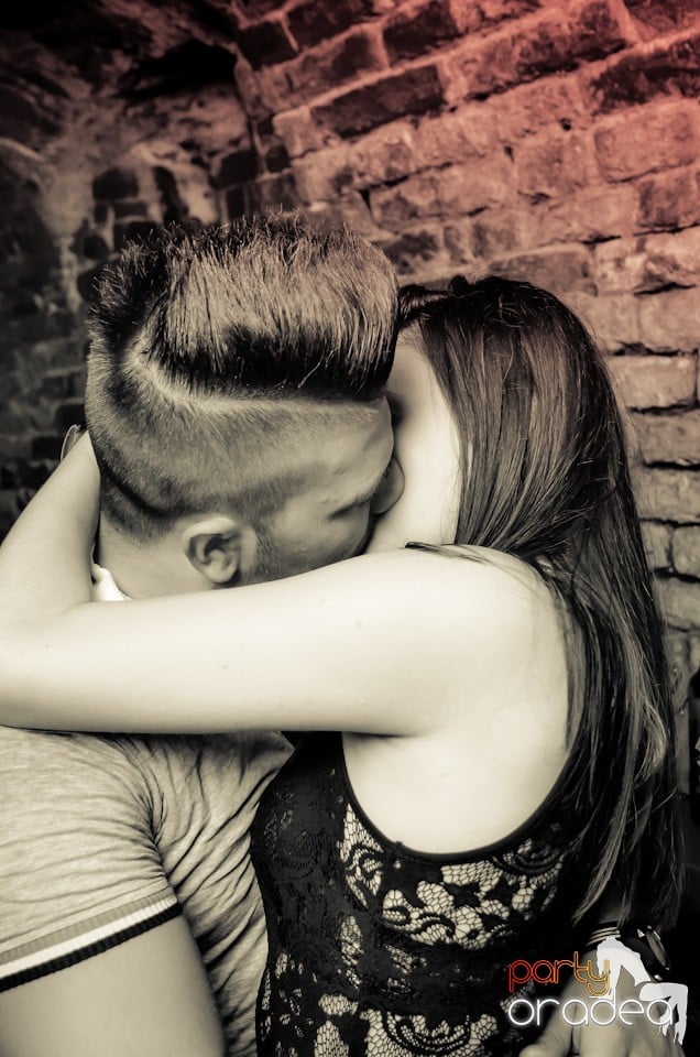 Lakodalmas-mulatos party, 