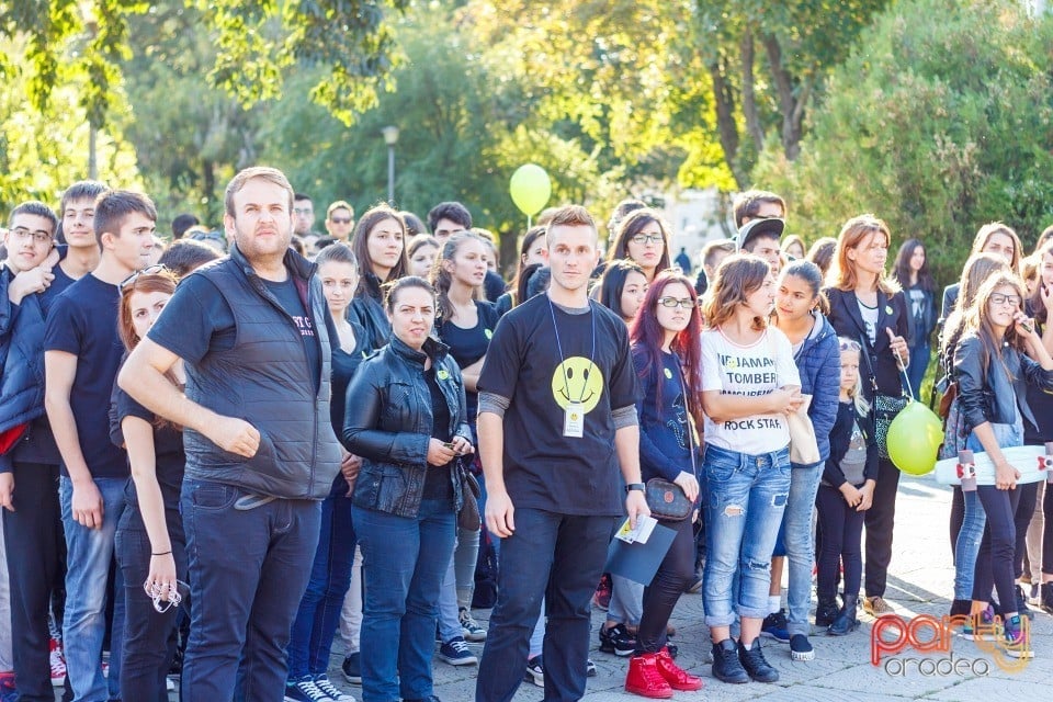 ‎Aleg să zâmbesc! - cel mai mare Smiley uman din România, Oradea