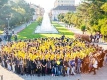 ‎Aleg să zâmbesc! - cel mai mare Smiley uman din România