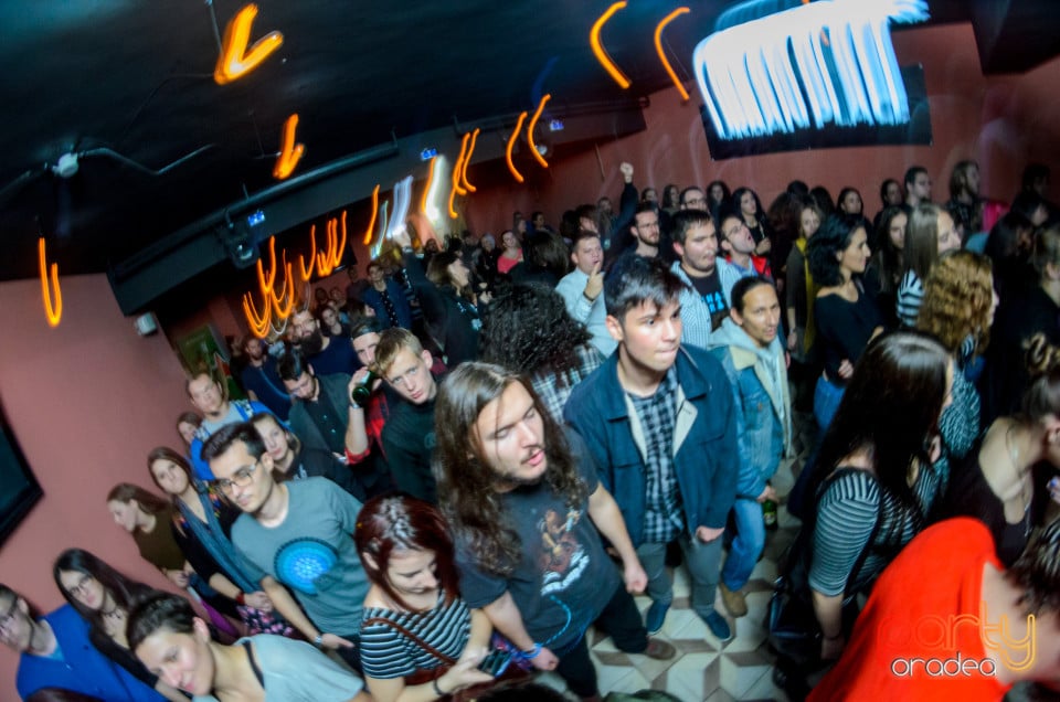 Lansare de album Luna Amară,