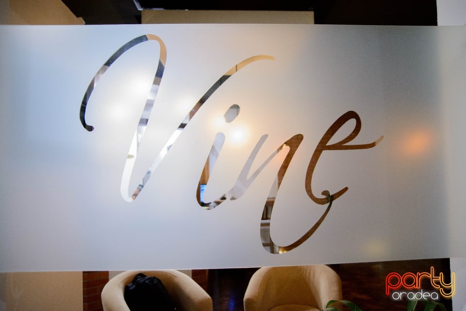 Lansare de meniu, Vine Summer Garden & Grill
