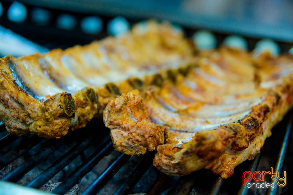 Lansare de meniu, Vine Summer Garden & Grill