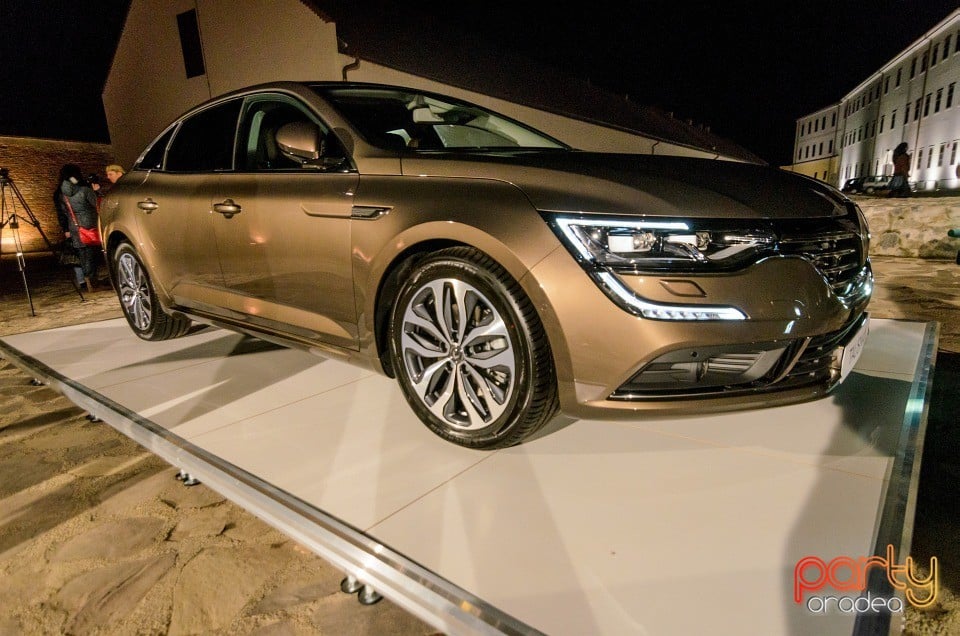 Lansare Renault Talisman, Autobara & Co