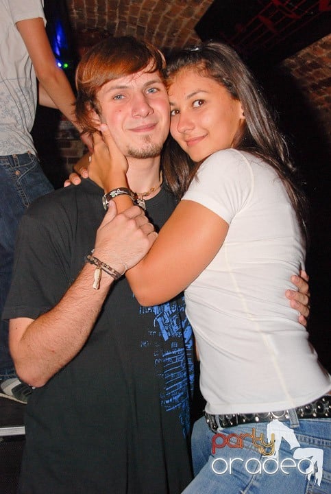 Let the music play!, 