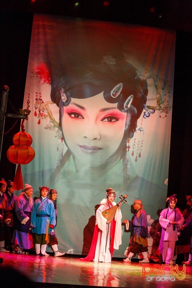 Li Yaxian - spectacol extraordinar, Teatrul Regina Maria