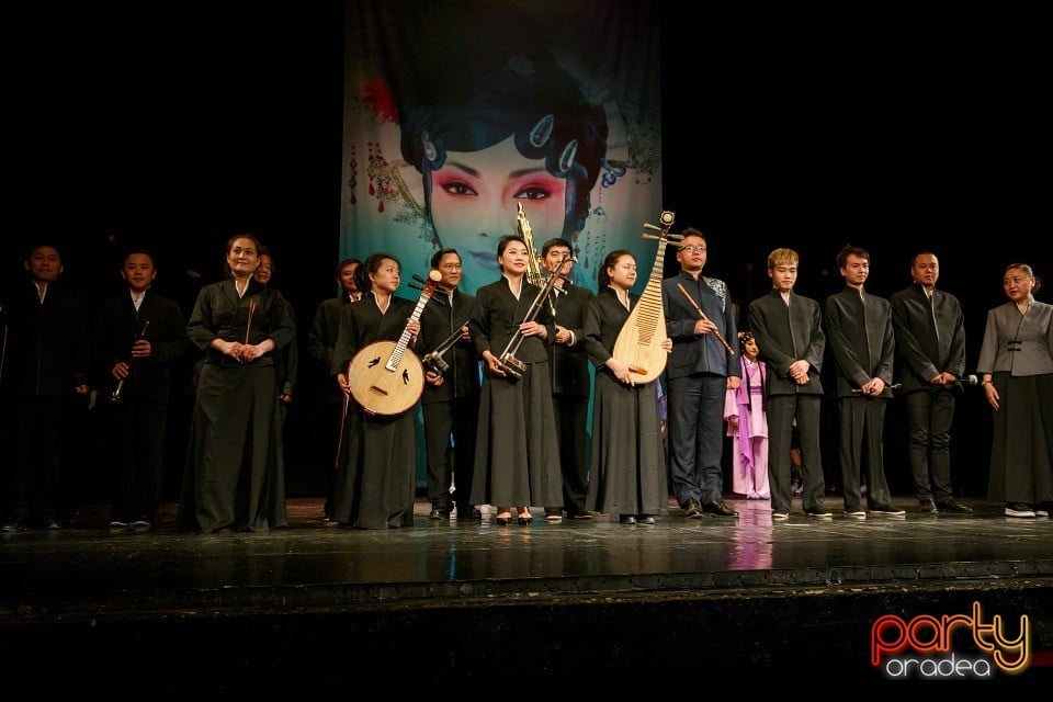 Li Yaxian - spectacol extraordinar, Teatrul Regina Maria